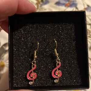 Music Treble Clef earrings hypoallergenic pink and gold